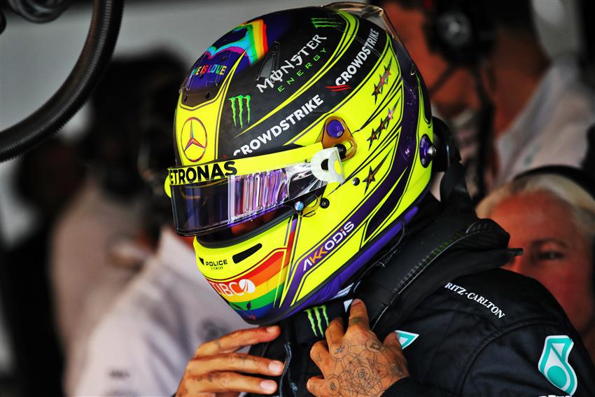 Lewis Hamilton helmet yellow